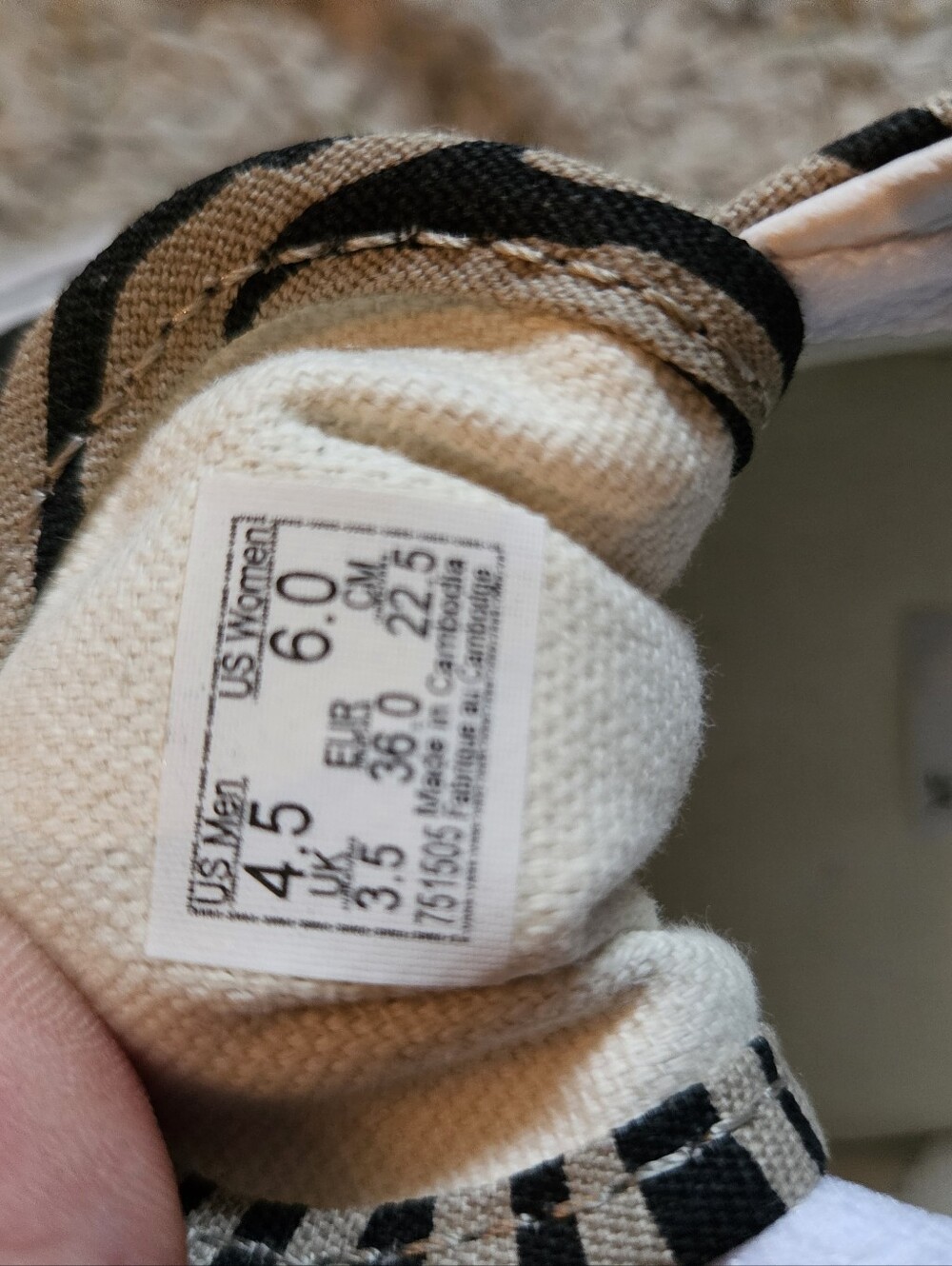 Vans Era Mixed Animal Ladies Sneakers - Picture 3 of 8